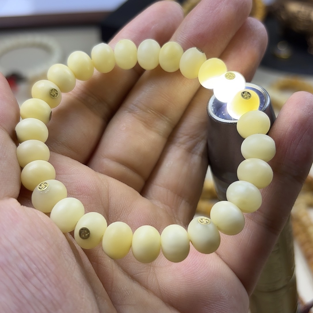 菩提根/象牙果手串大算盘珠9.6左右带钥匙孔透