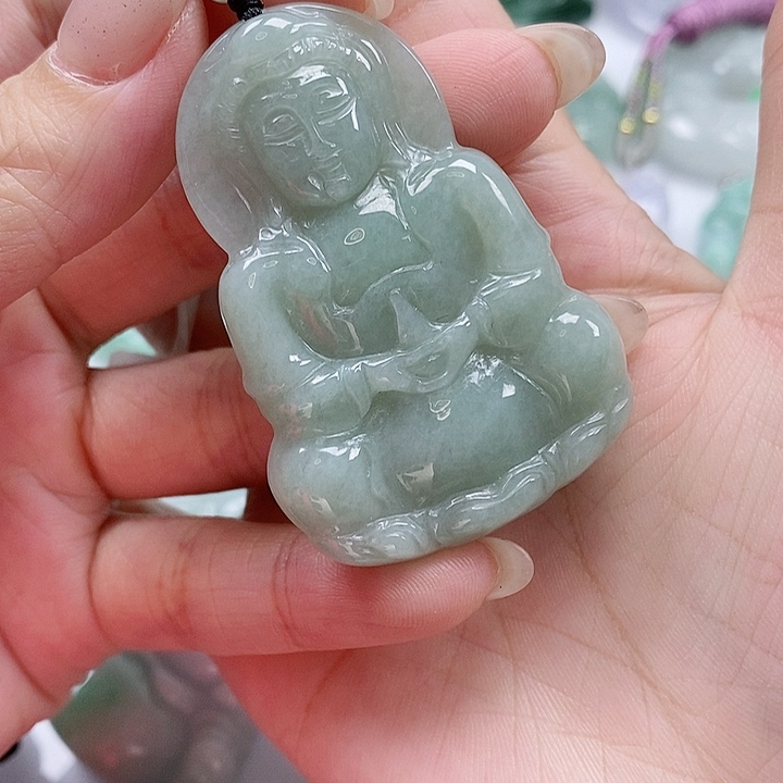 翡翠未镶嵌颈饰吊坠