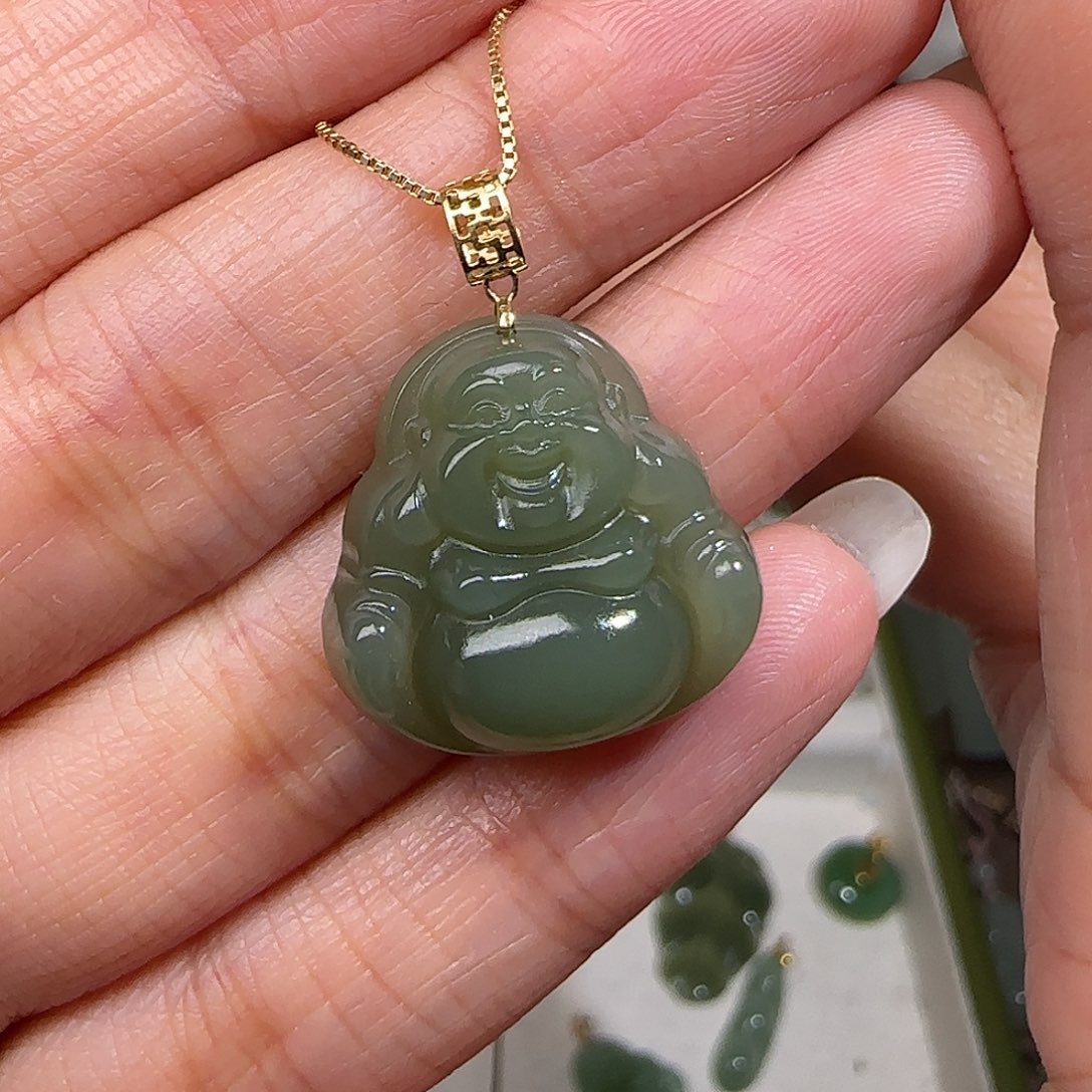 和田玉颈饰18K金镶嵌