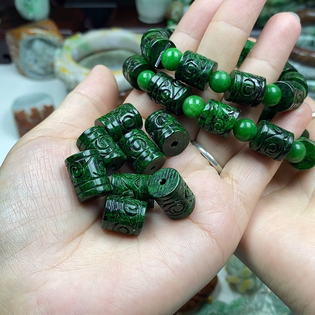 颈饰未镶嵌翡翠k*t桶珠