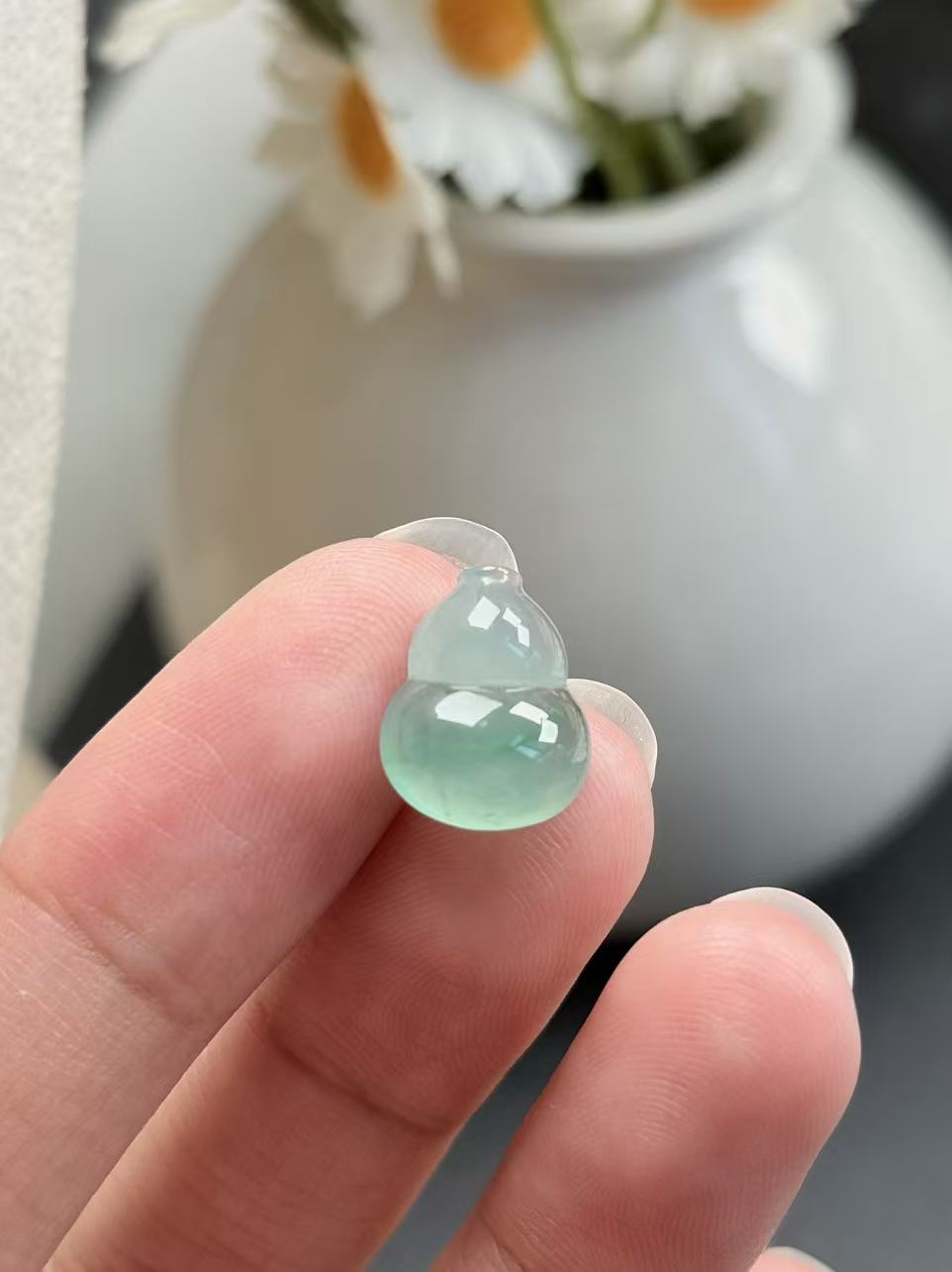 天然翡翠A货晴底葫芦