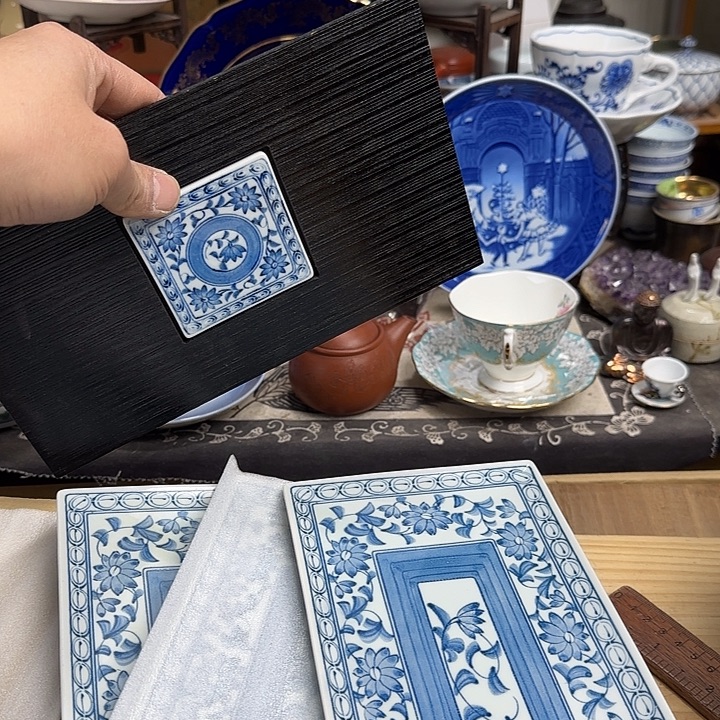 瓷片盒坏了，三个啊啊啊啊啊啊啊啊