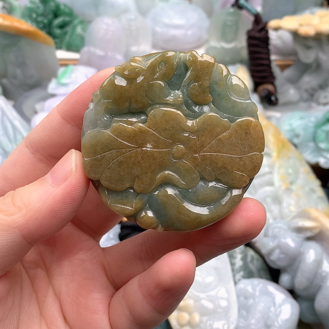 吊坠(不含链)未镶嵌翡翠
