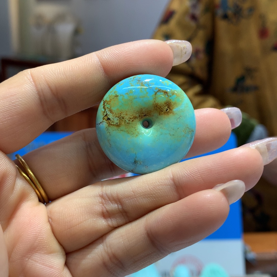 绿松石配饰未镶嵌