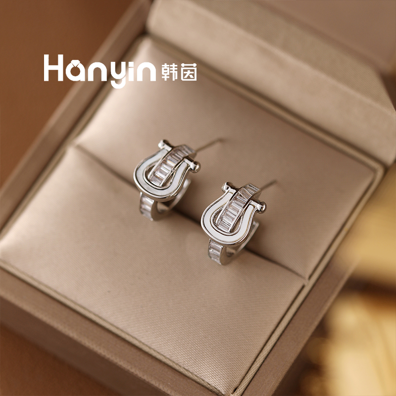 铜合金贝壳耳饰 925银针重工微镶白贝马蹄C形耳钉AAA