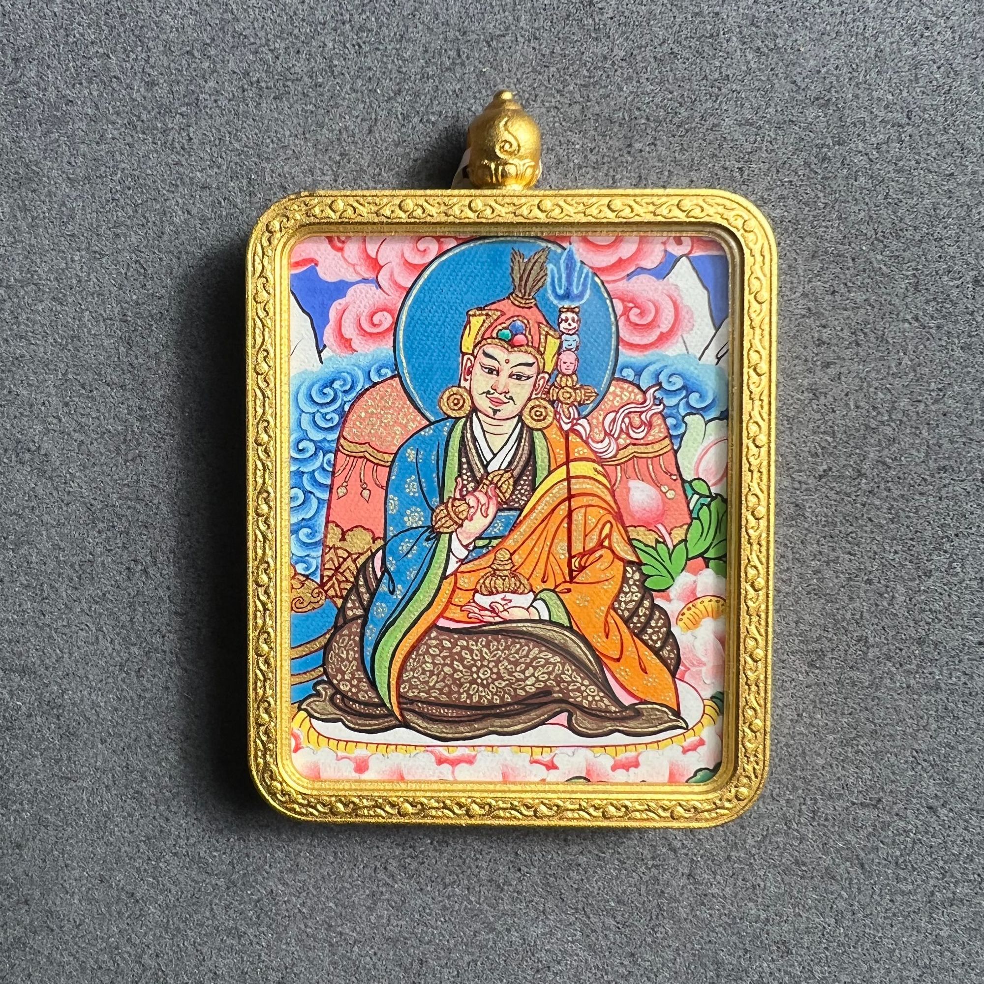 热贡纯手绘唐卡莲花生大师 全身像 色彩艳丽 人物刻画栩栩如生