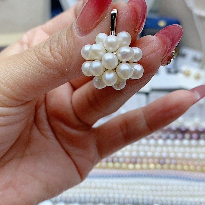 淡水珍珠颈饰未镶嵌