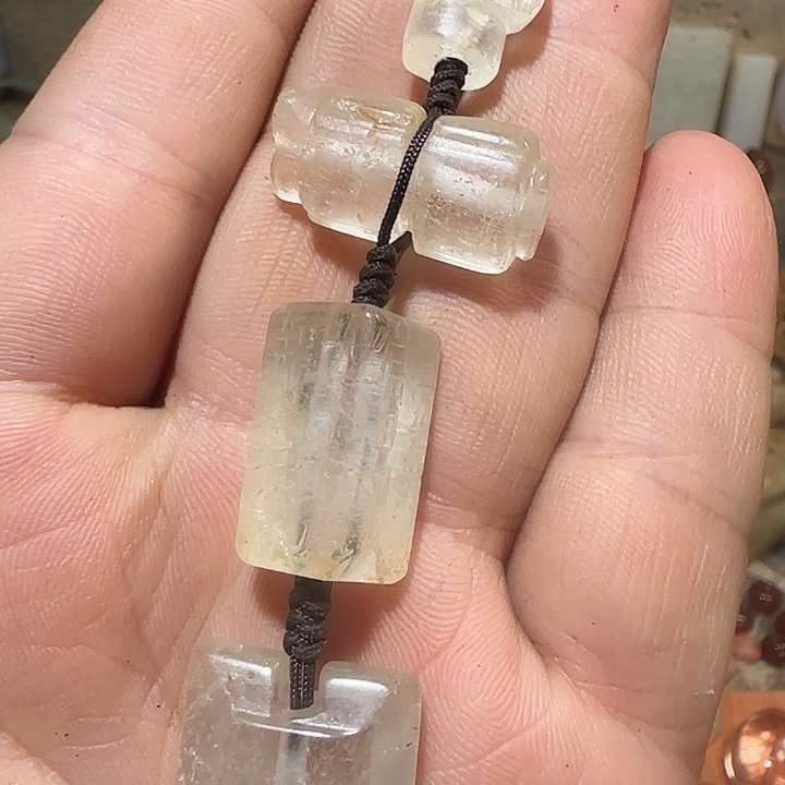 玛瑙/玉髓未镶嵌颈饰篮***头