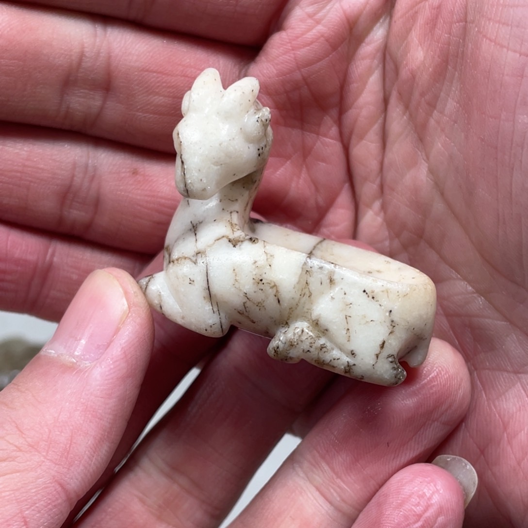 和田玉（糖玉）颈饰未镶嵌不*楼