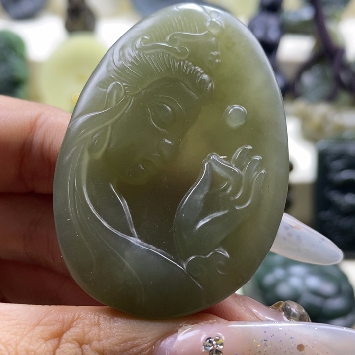 和田玉颈饰未镶嵌