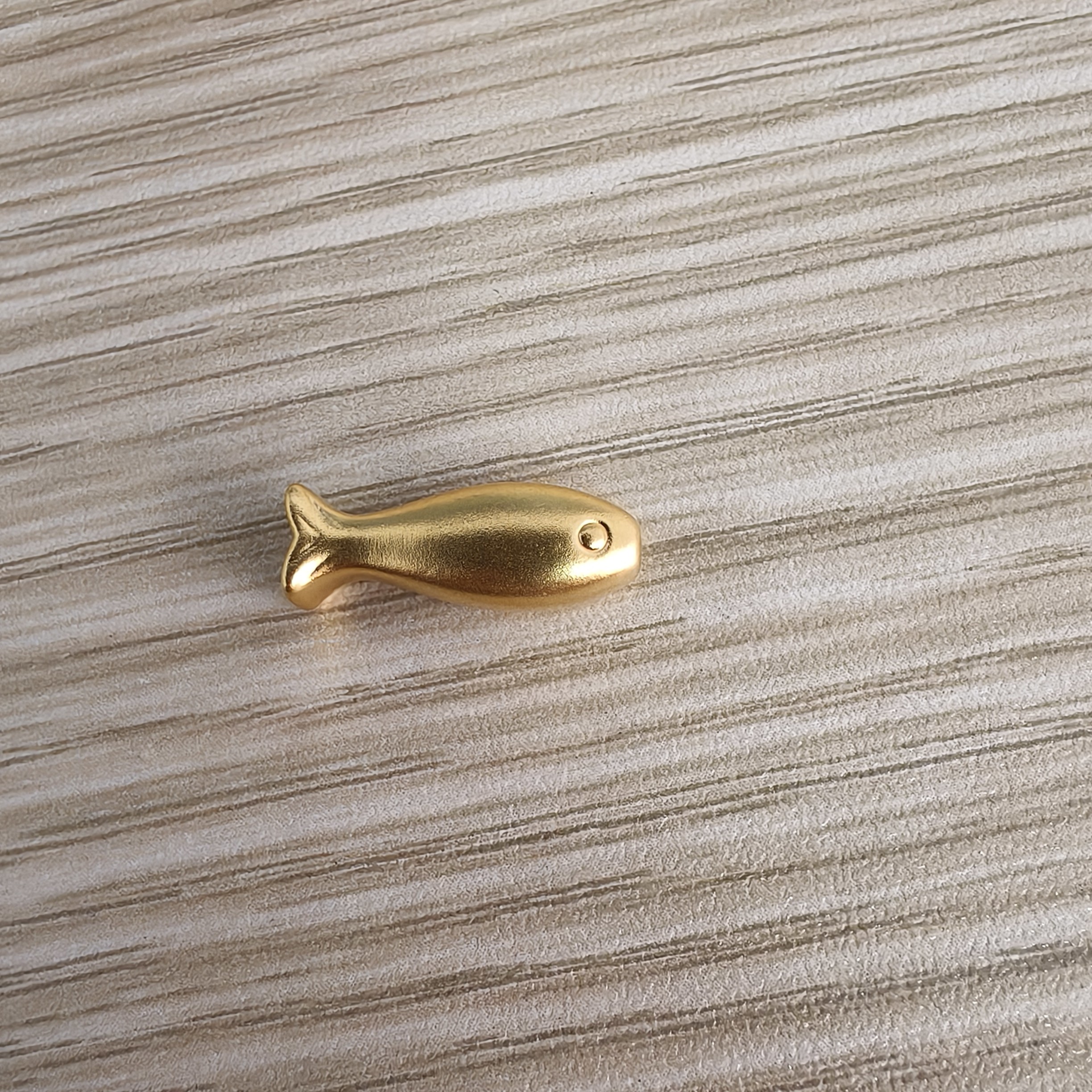   足金999   小黄鱼
