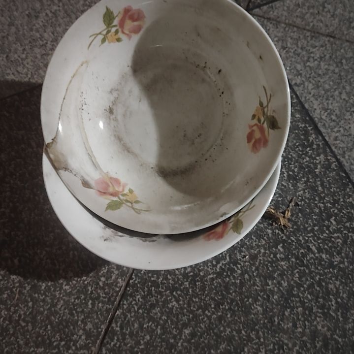 瓷片陶瓷盘子碗陶陶