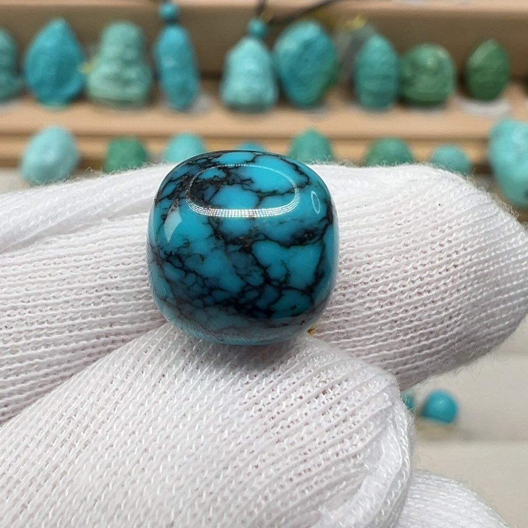 绿松石配饰未镶嵌