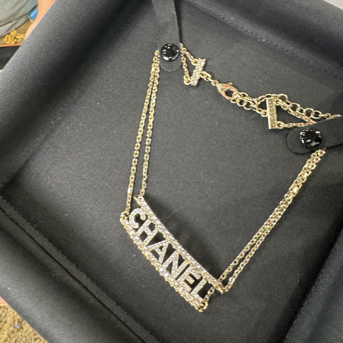 99新 Chanel/香奈儿 chanel满钻logo项链