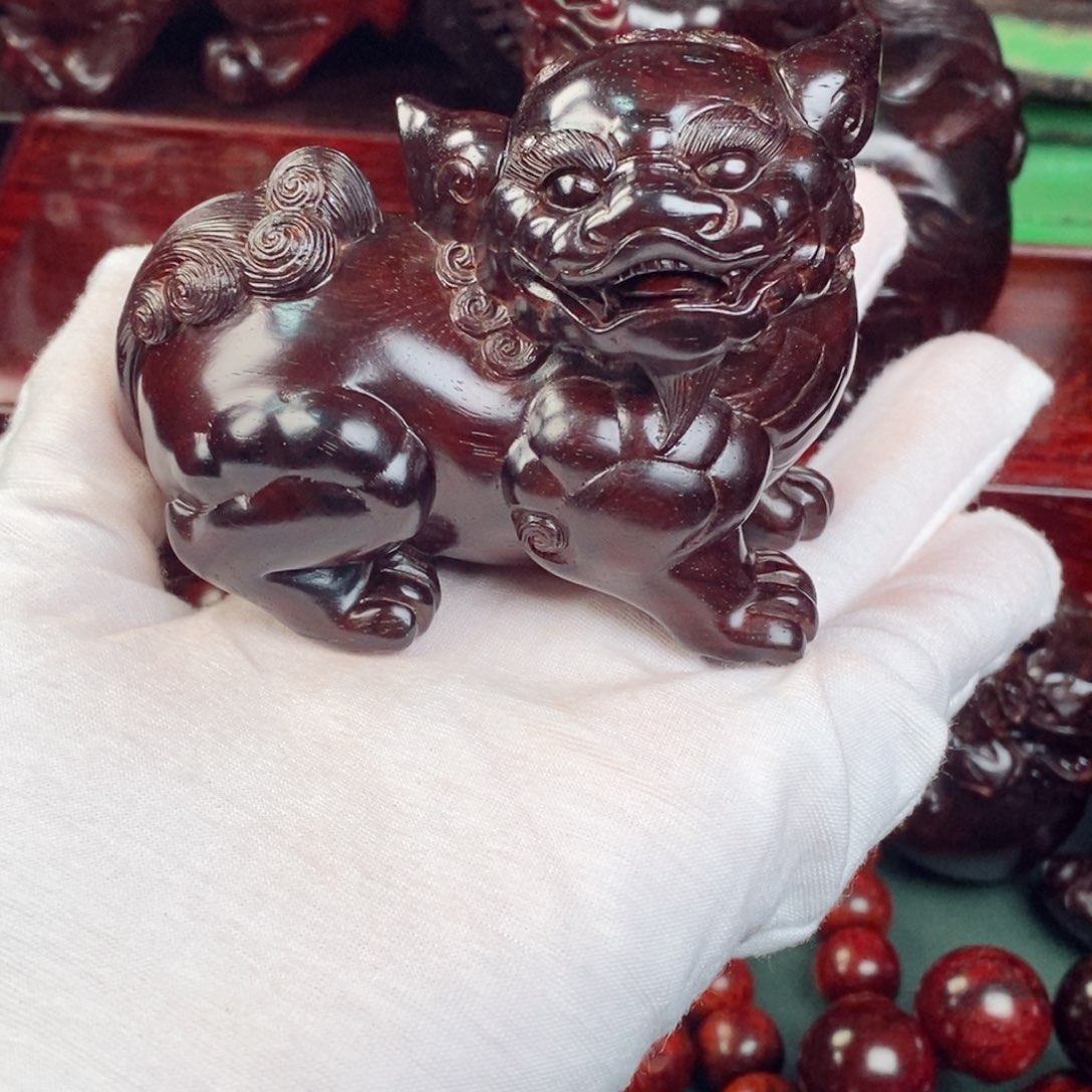 炽***使其他小叶紫檀（檀香紫檀）