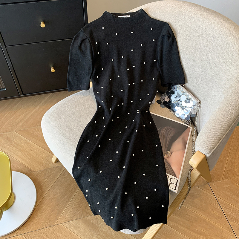 实拍 现货 夏季新款设计感钉珠洋气连衣裙中短裙包臀针织裙女