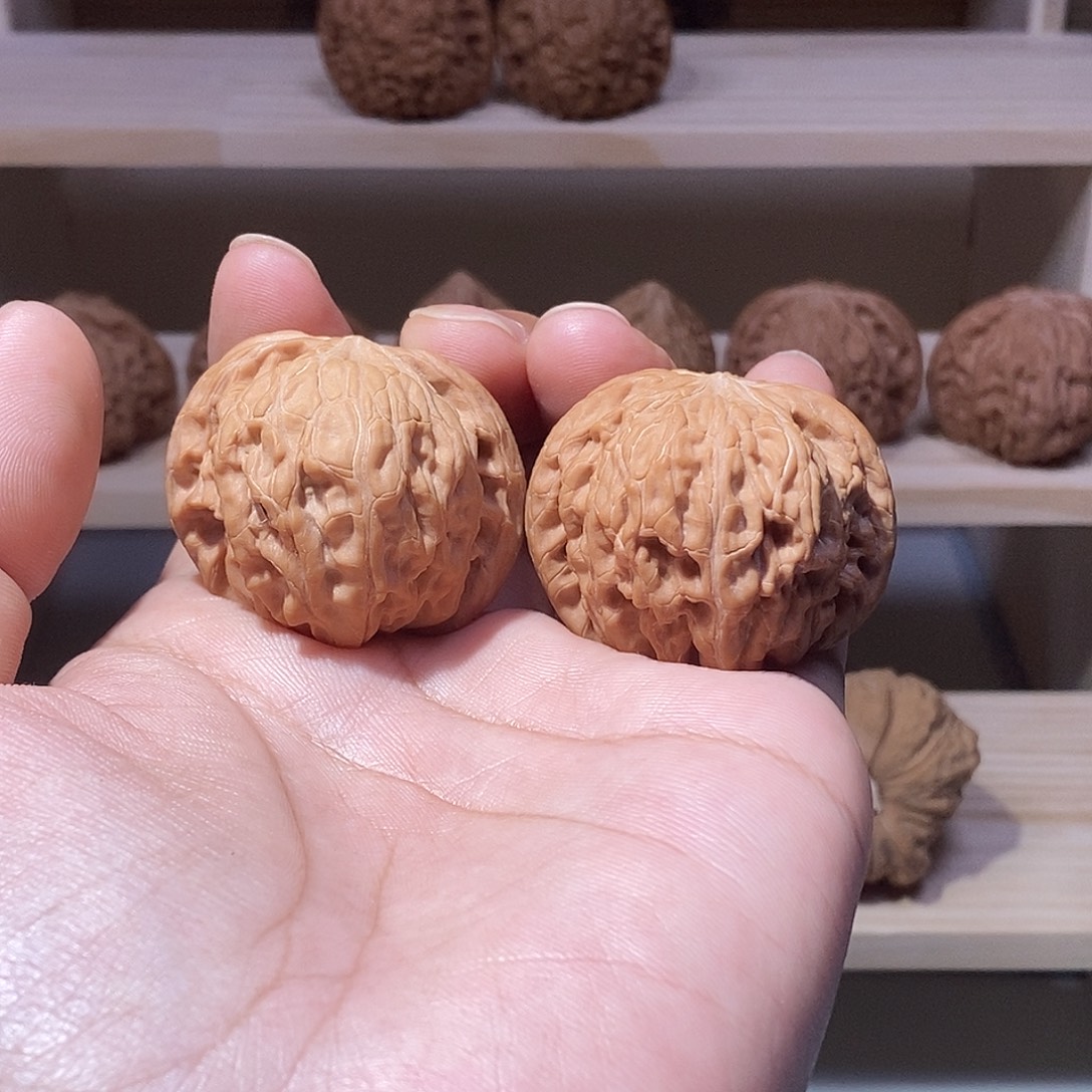 吊坠文玩核桃41尺磨盘，全品