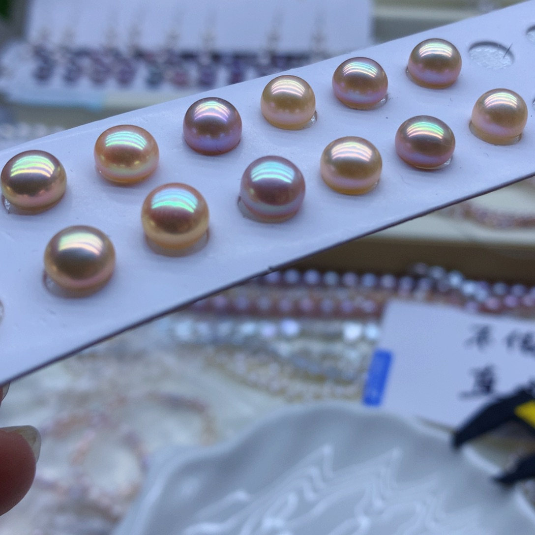 淡水珍珠耳饰未镶嵌