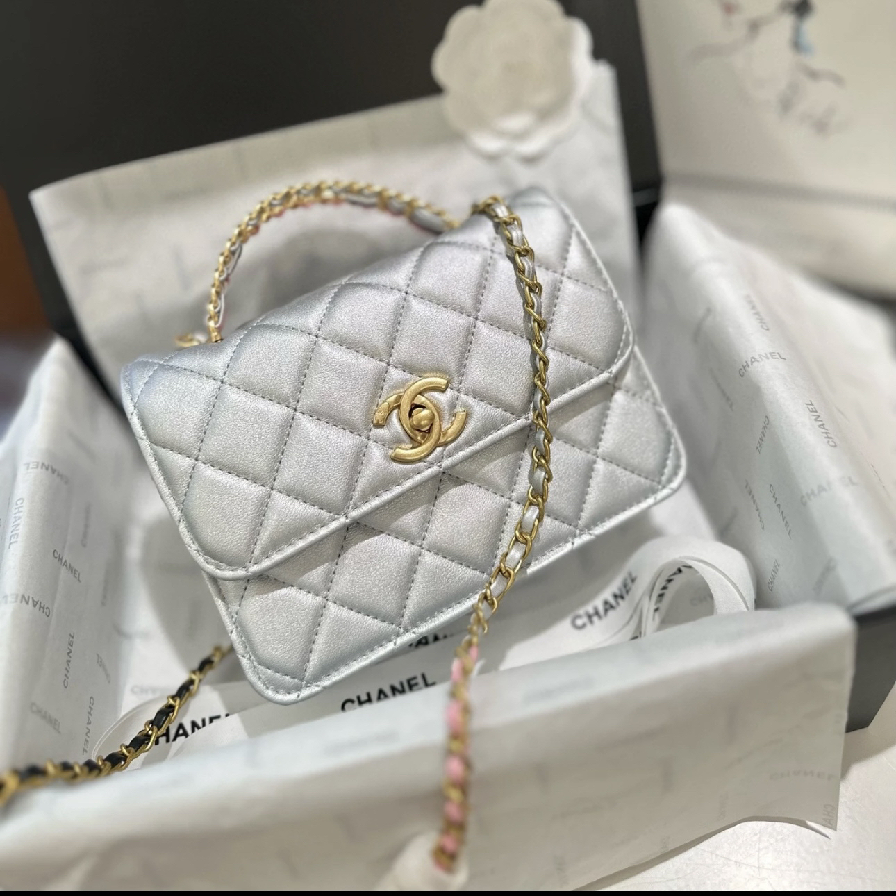 95新 Chanel/香奈儿 Chanel 银色彩虹手柄23p斜挎包 25090098-07