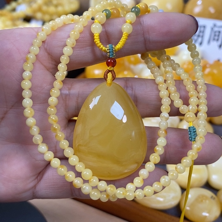 琥珀颈饰未镶嵌水滴