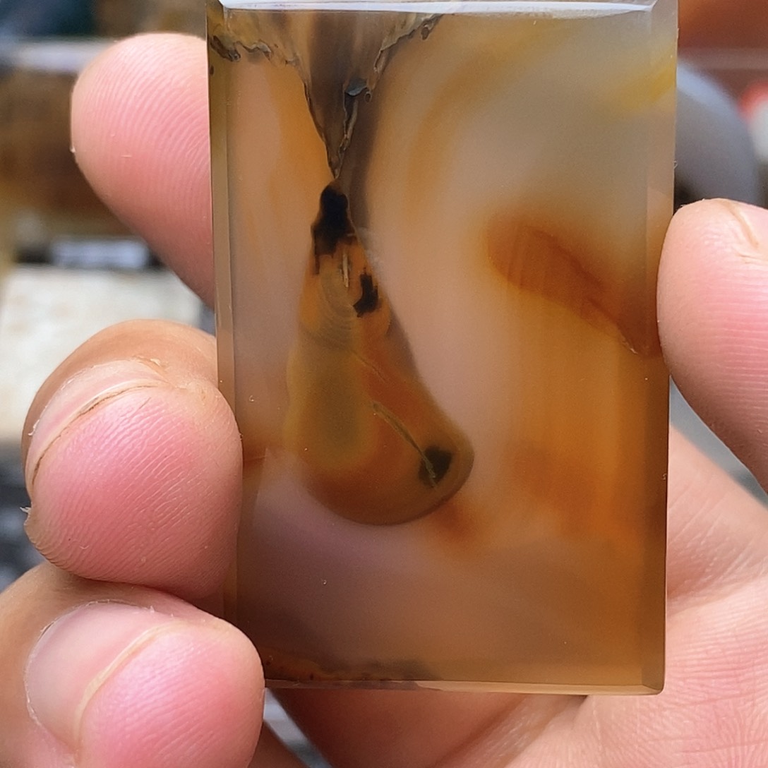 玛瑙/玉髓未镶嵌珠宝半成品爱****）