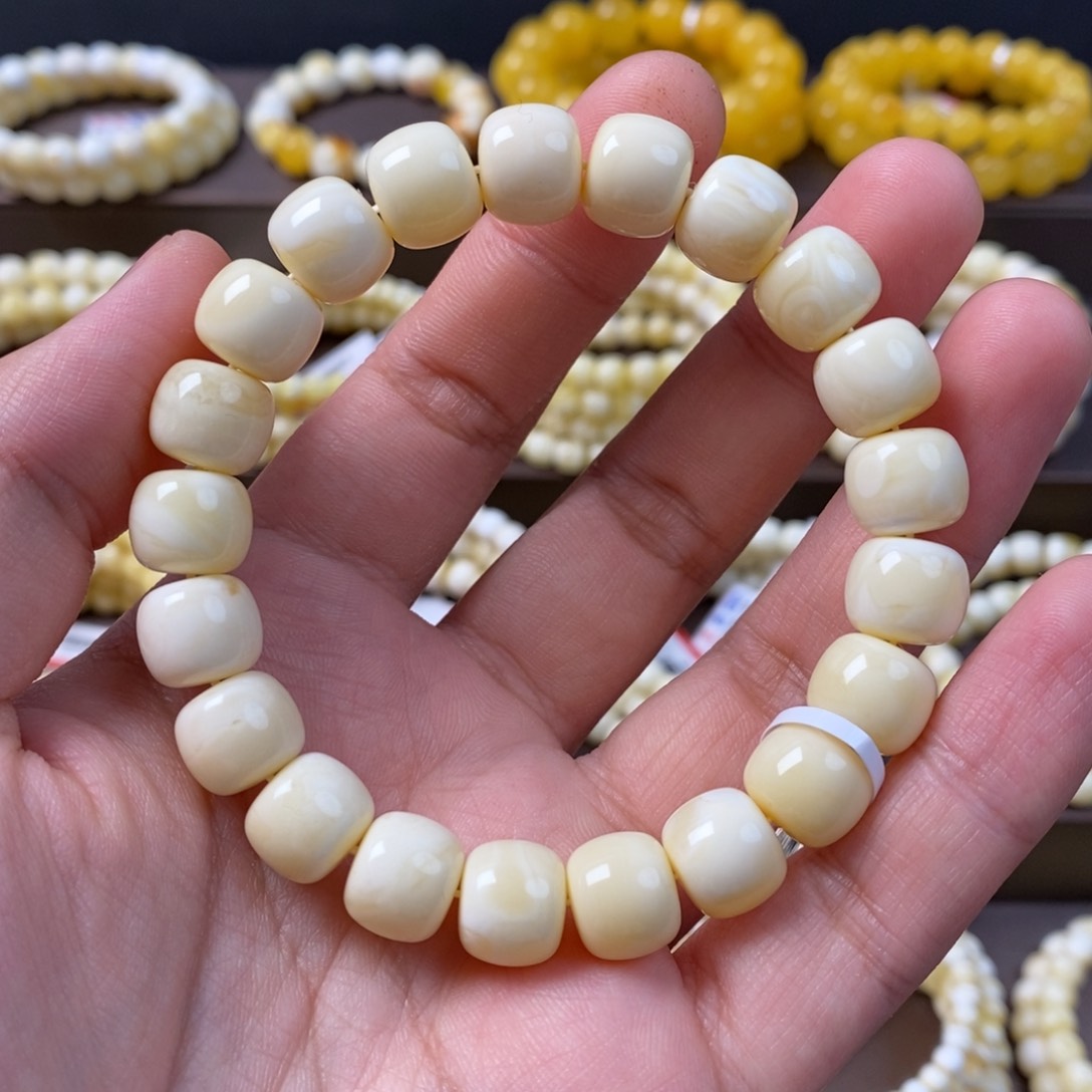 蜜蜡珠宝奇石未镶嵌11.2mm