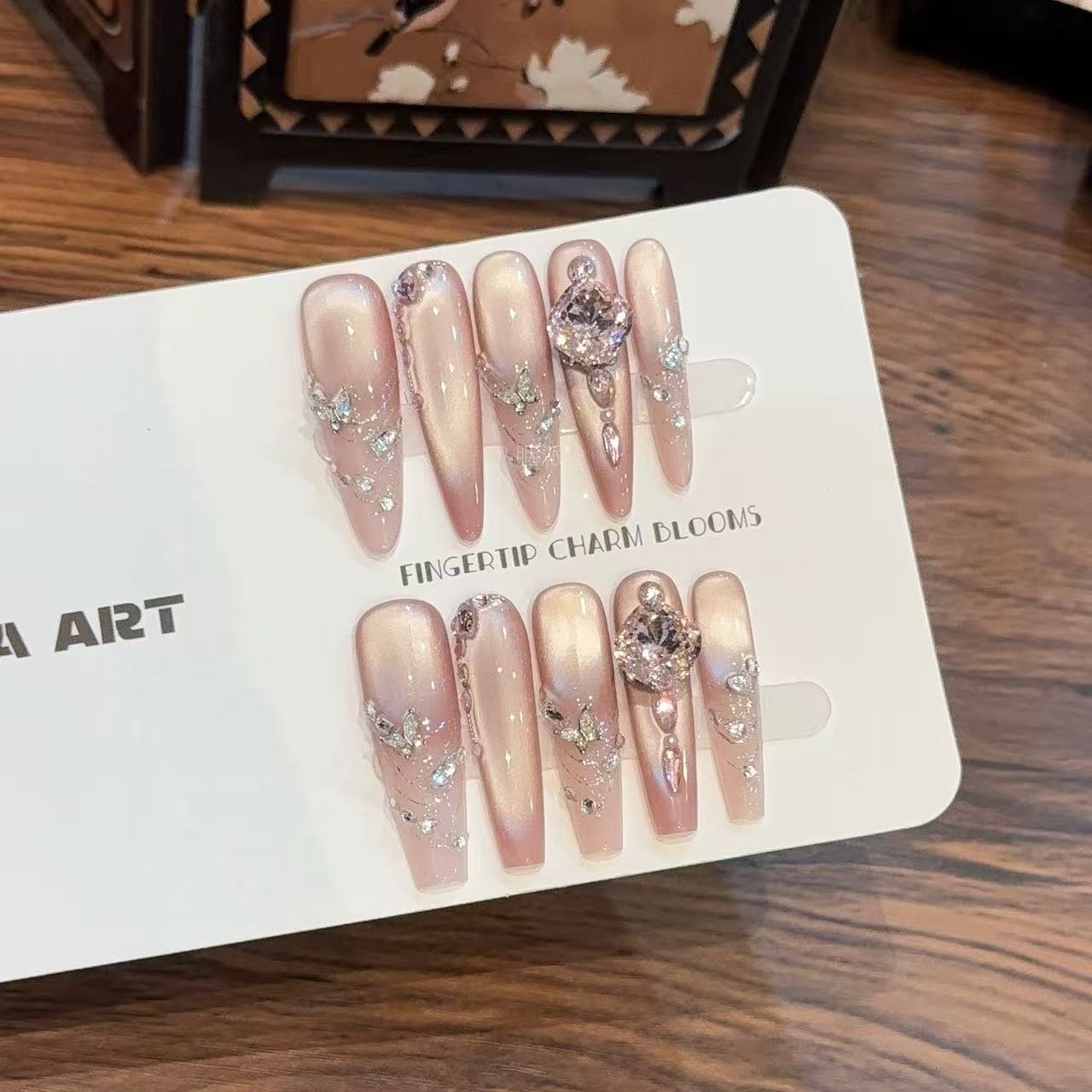 【樱月幻梦】纯手工穿戴甲高质感纯手工猫眼可重复佩戴穿戴式美甲