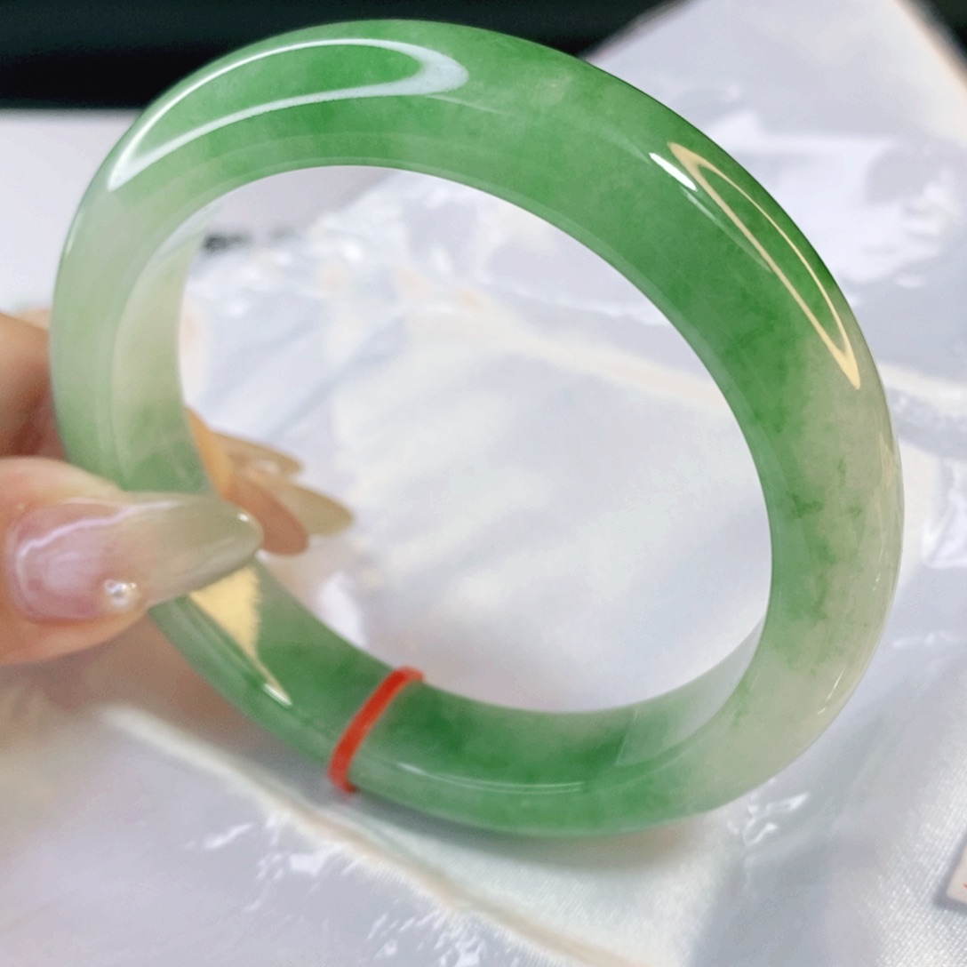 翡翠手镯未镶嵌60 天然缅甸a货翡翠