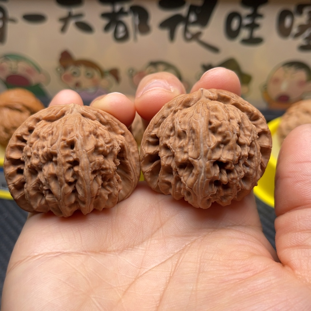 文玩核桃吊坠4242闷白