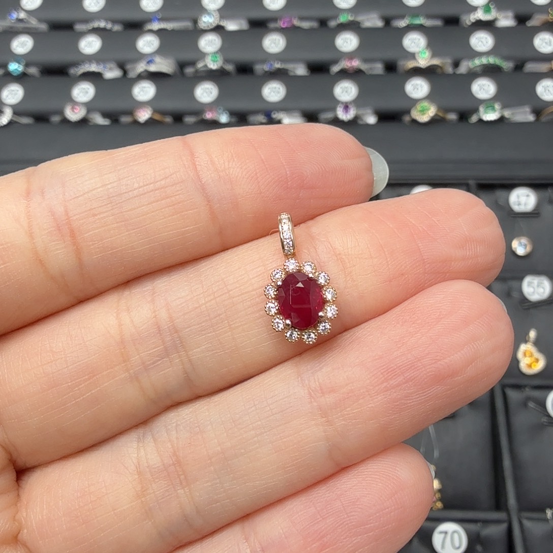 红宝石18K金镶嵌吊坠(不含链)复古蕾丝0.87克拉