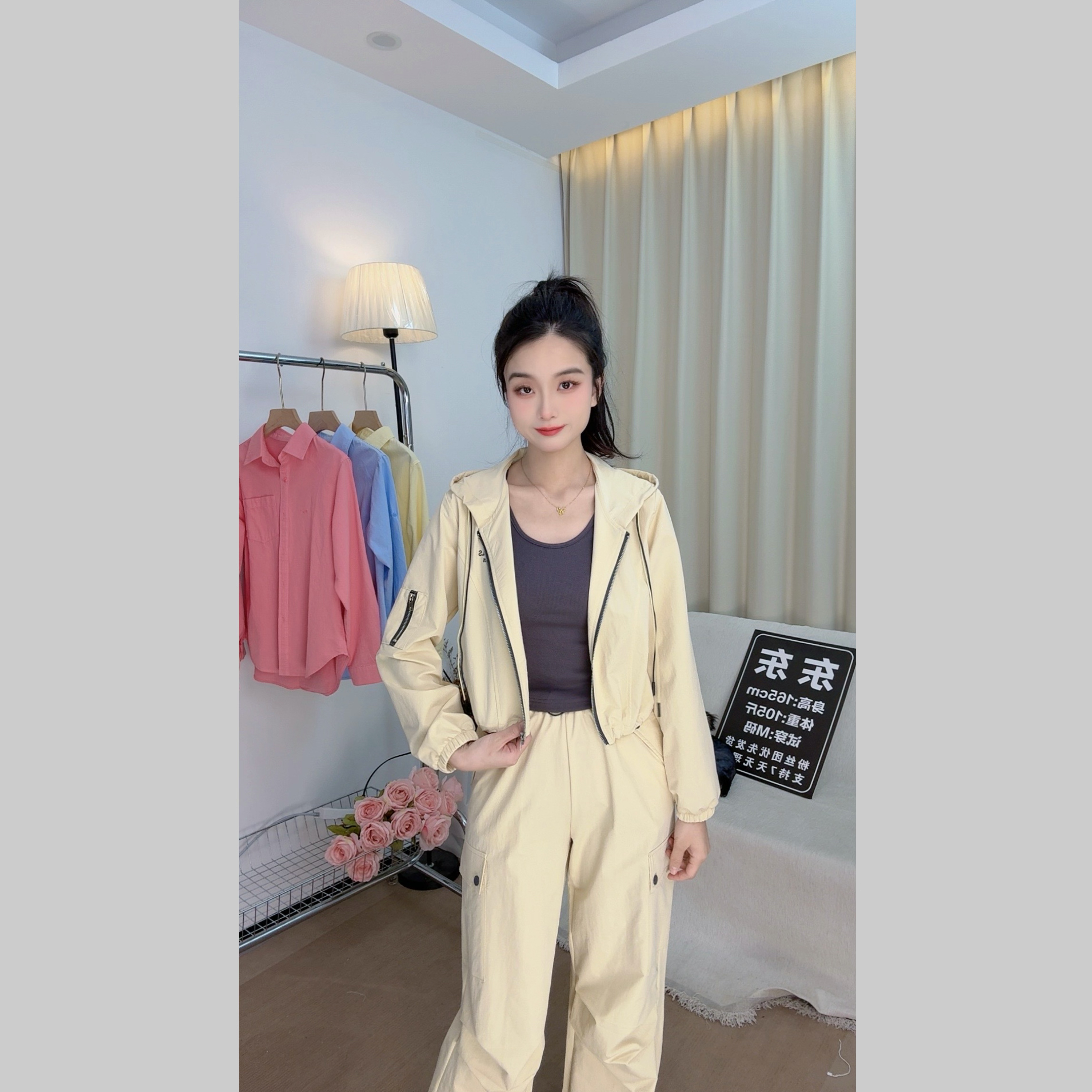 【东东】春秋长袖显瘦运动休闲户外百搭工装洋气时尚连帽宽松套装