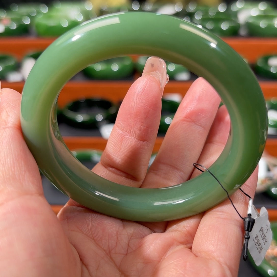 和田玉银S925镶嵌耳饰粉青57