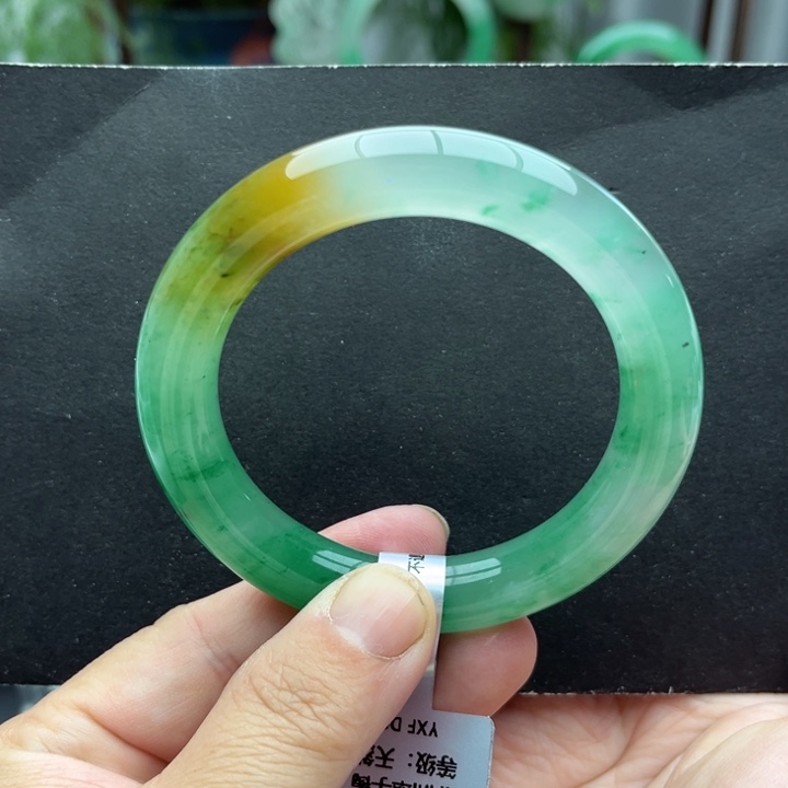 石英质玉未镶嵌手镯55/56