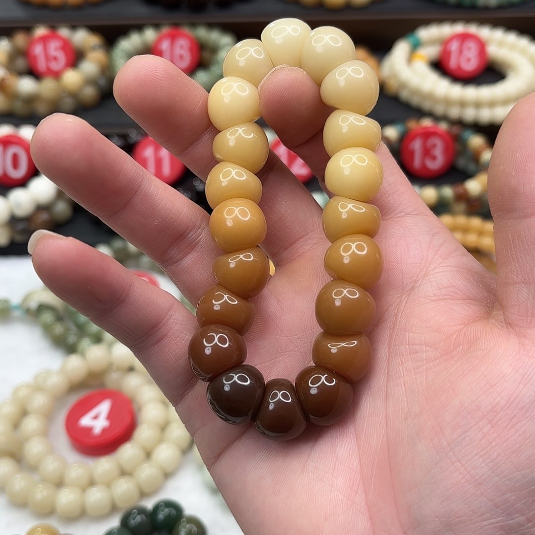 菩提根/象牙果手串刻**心菩提根