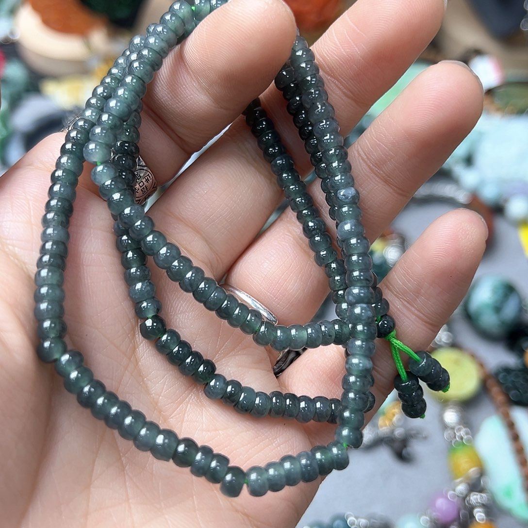 翡翠戒指未镶嵌炸