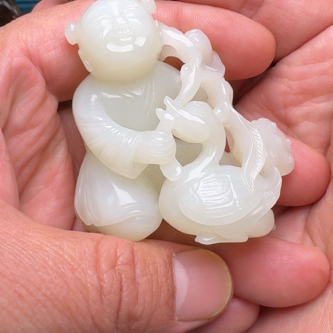 和田玉未镶嵌挂件