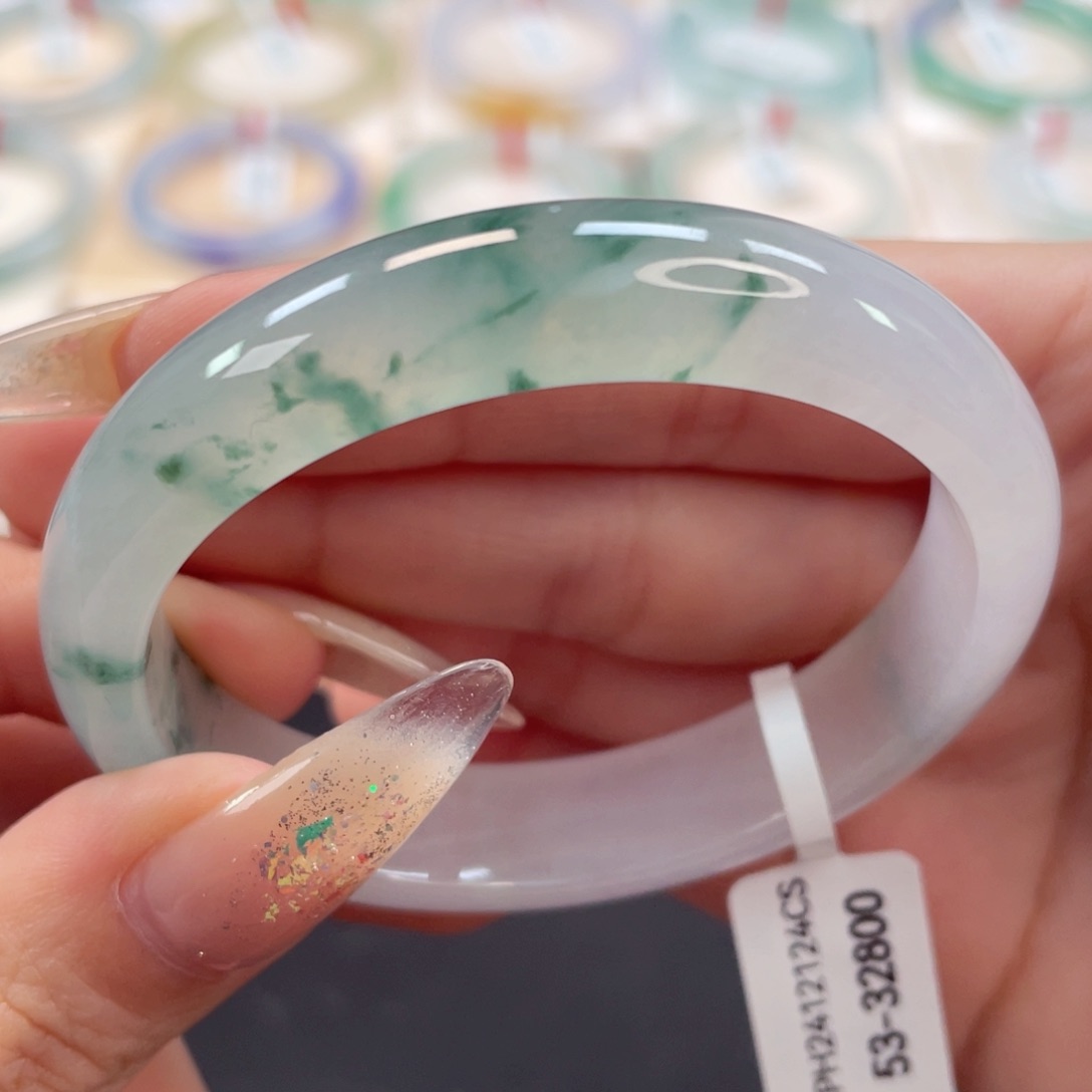 未镶嵌手镯翡翠53贵妃冰透飘绿花13号