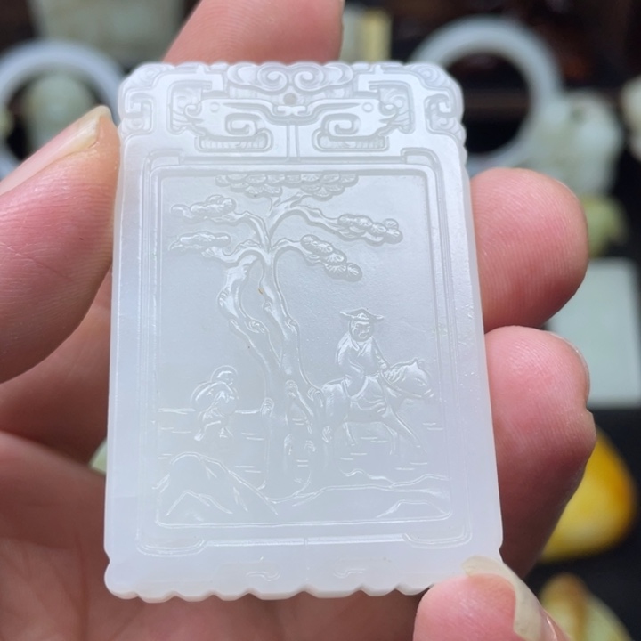 和田玉颈饰未镶嵌