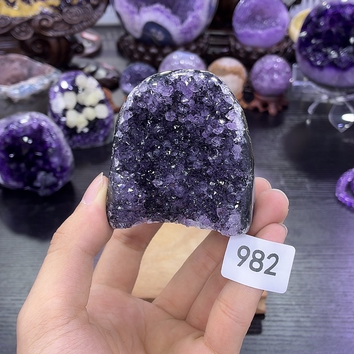 水晶未镶嵌大型摆件（非配饰）