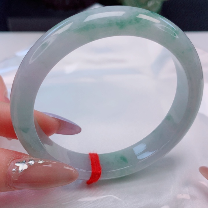 翡翠未镶嵌手镯56圈