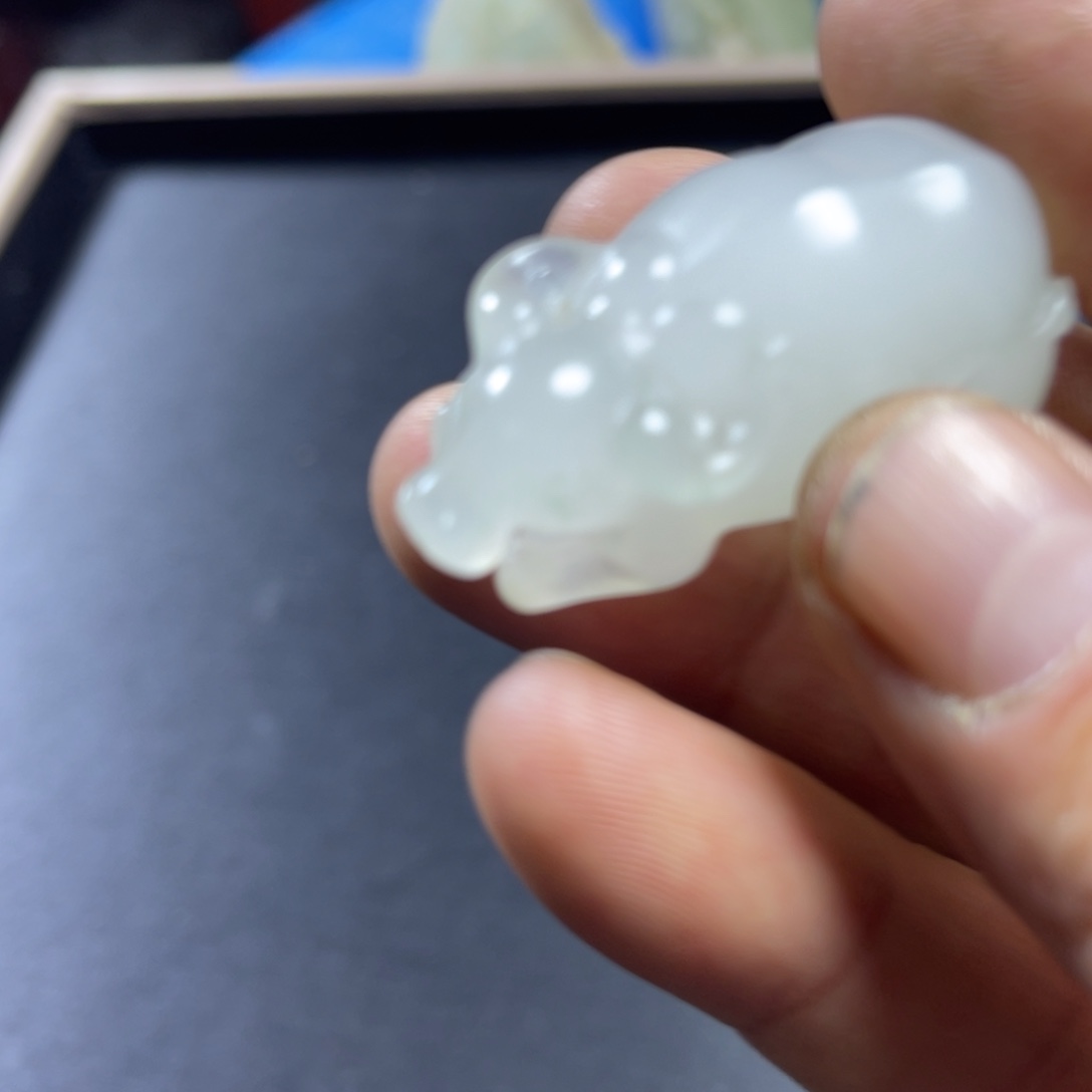 用***7硅化玉未镶嵌手饰