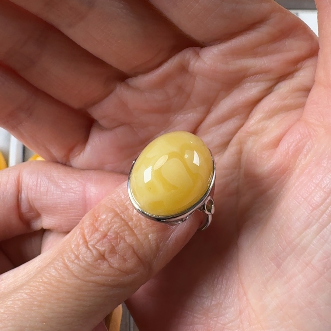 J***f蜜蜡未镶嵌毛衣链