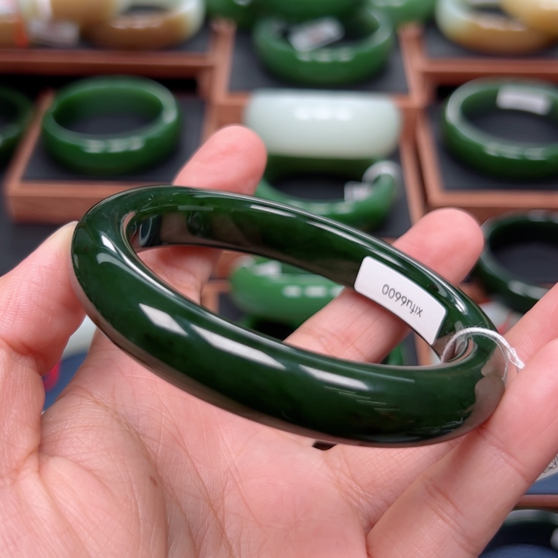 未镶嵌手镯和田玉（碧玉）3****塬63