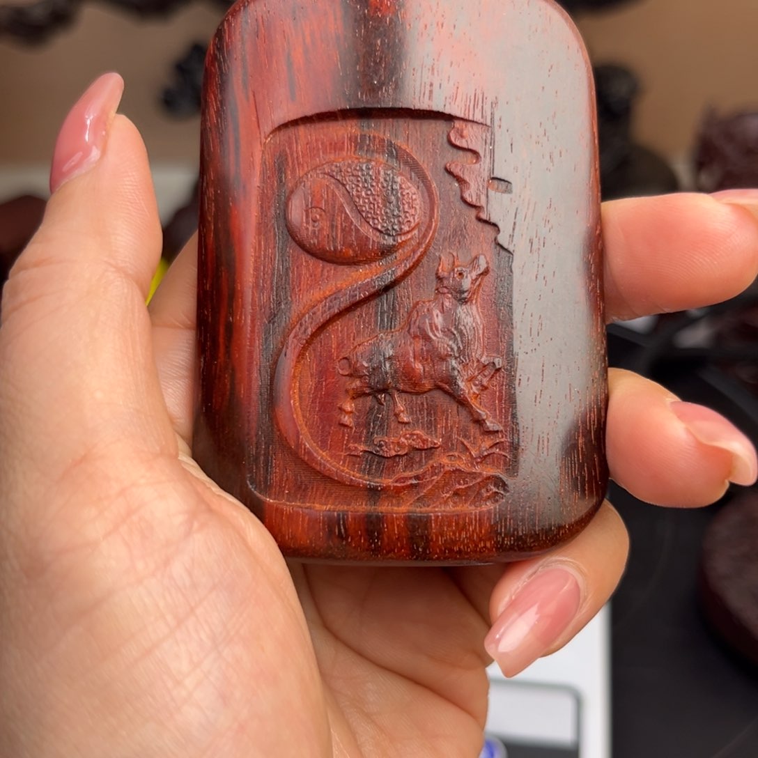 印度小叶紫檀扭转