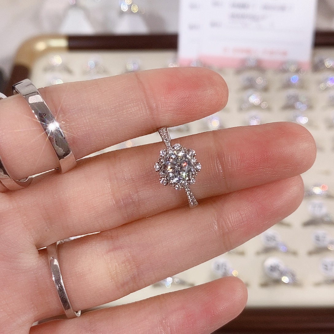 925银合成碳硅石卡家星辰