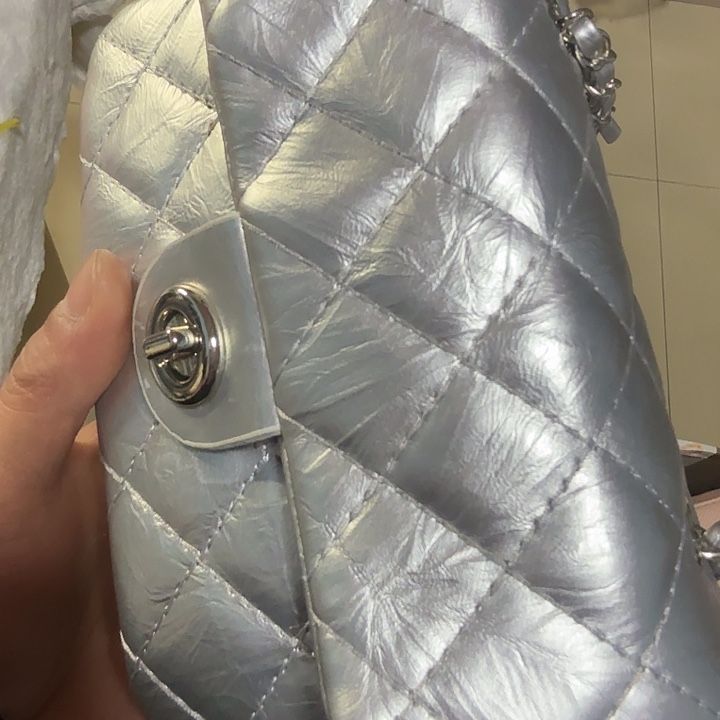 蚕丝女女女女女款烦