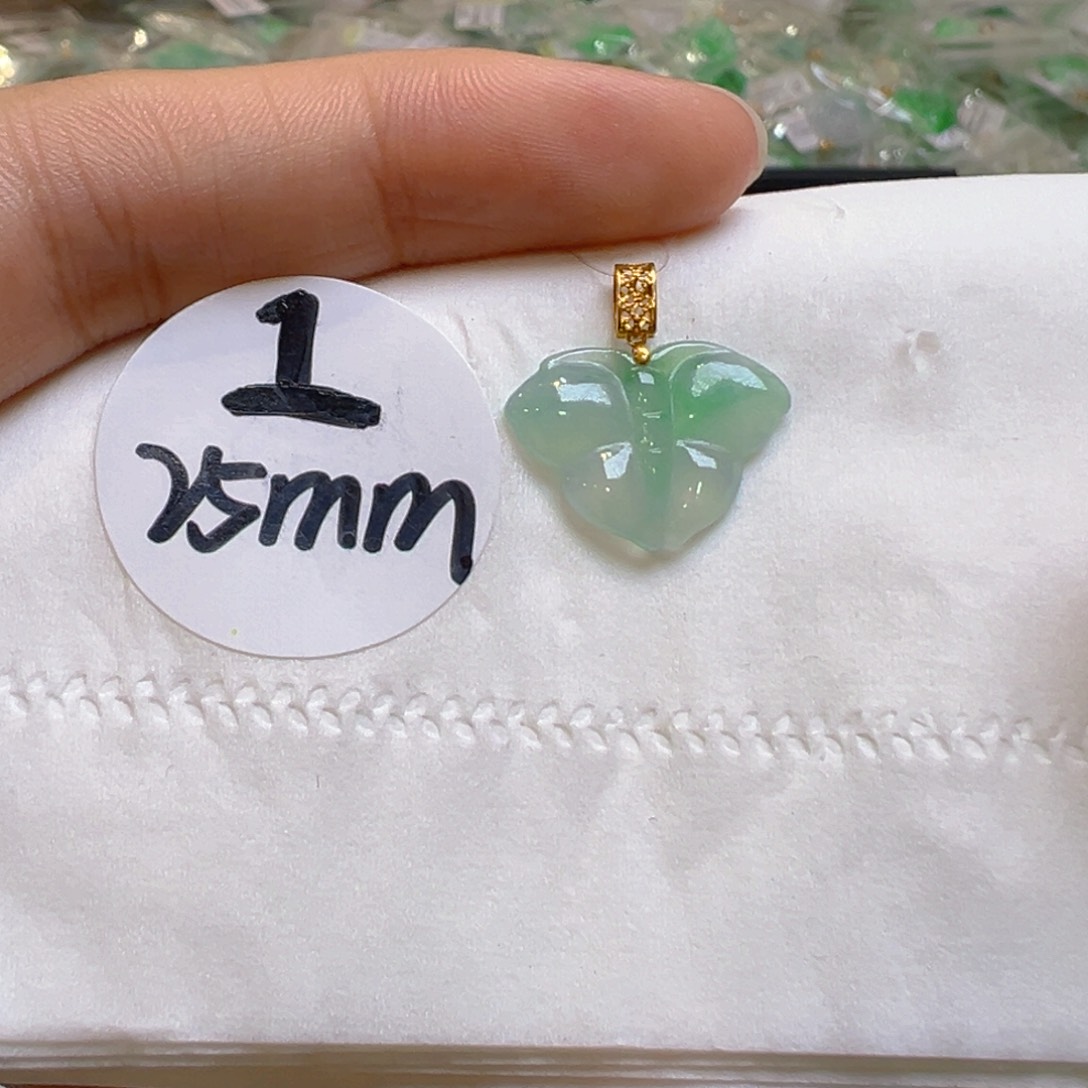 吊坠(不含链)18K金镶嵌翡翠