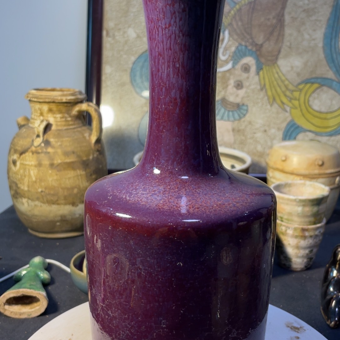 均窑 万紫千红荷口瓶吉**兔