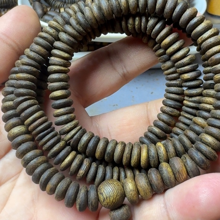 沉香手串小*张勺子手串29克