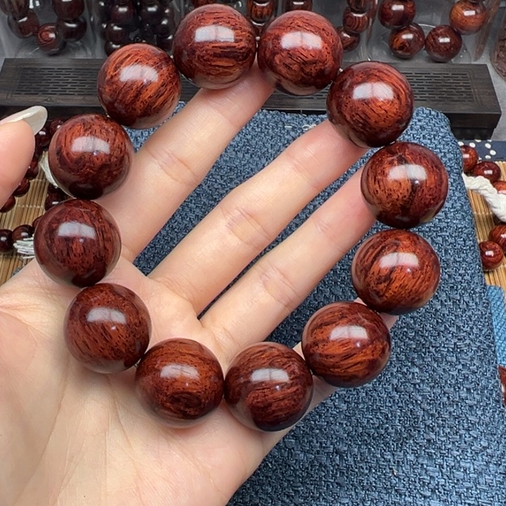 怀***斯藤类海南红降黄底芝麻点2.0（瑕)